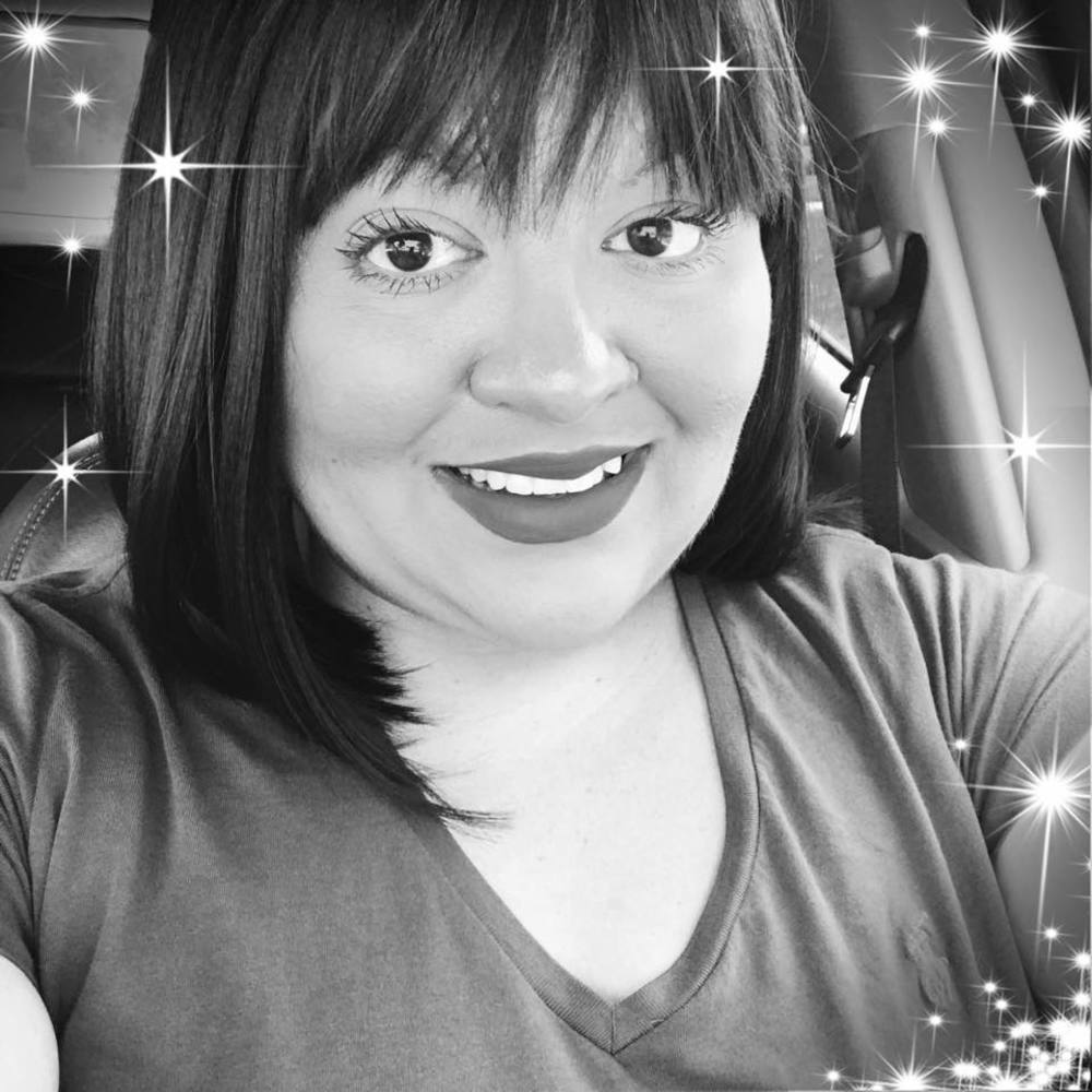 Meet your Posher, Monica